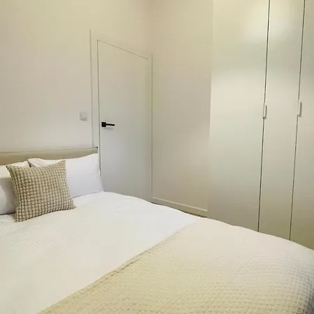 Apartamento Jm Millennium Kaweczynska 37 Varsovia Exterior foto