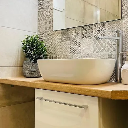 Apartamento Jm Millennium Kaweczynska 37 Varsovia Exterior foto